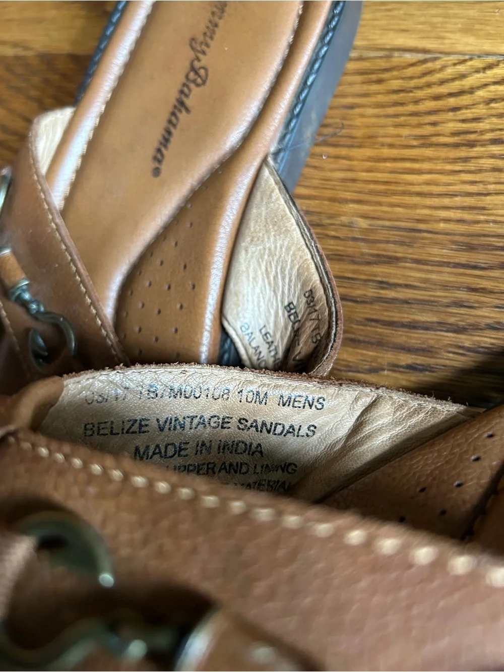 Tommy Bahama Belize Vintage Leather Thong Sandals Men’s Size 10M Brown FlipFlop